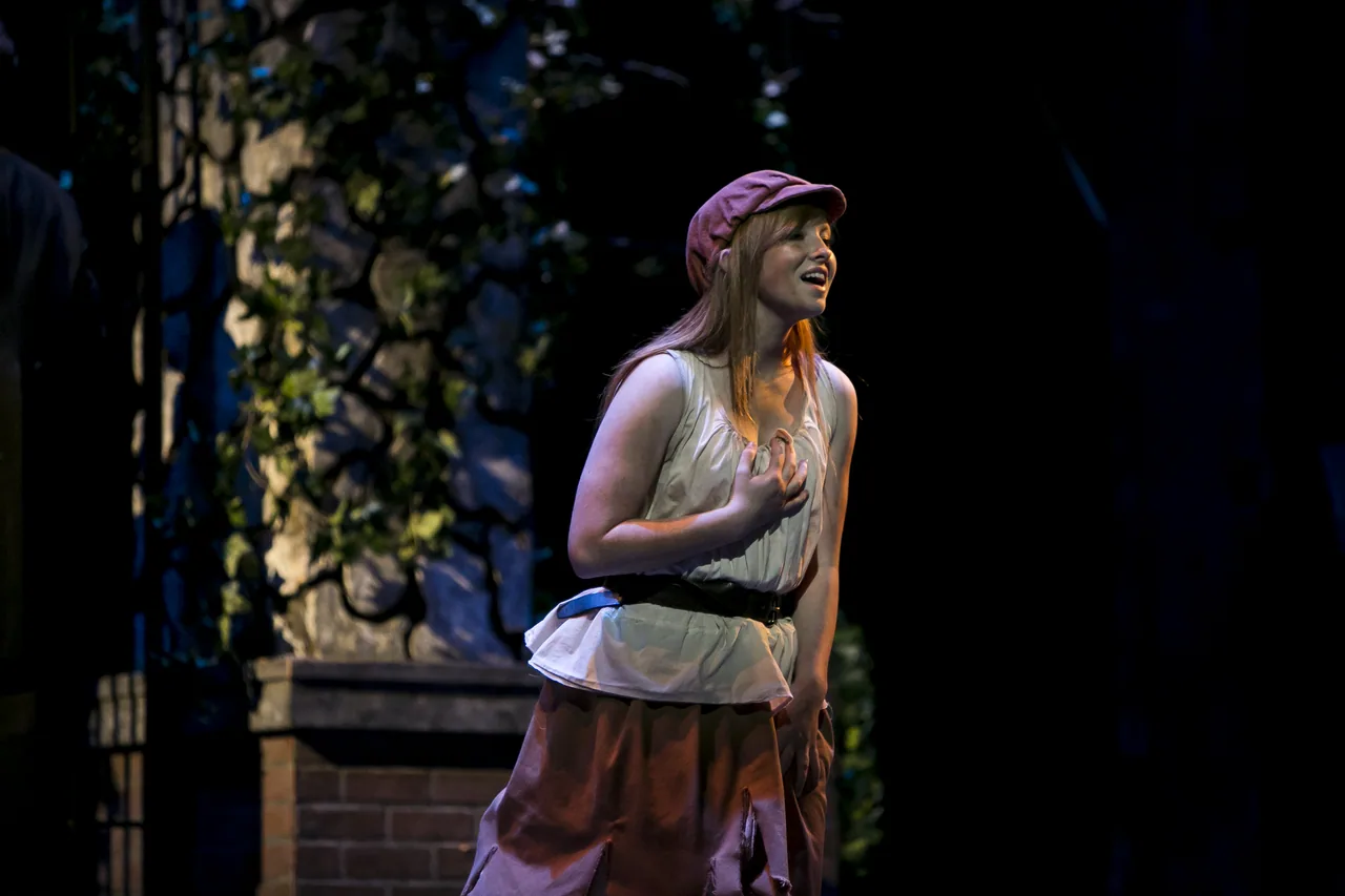 Eponine